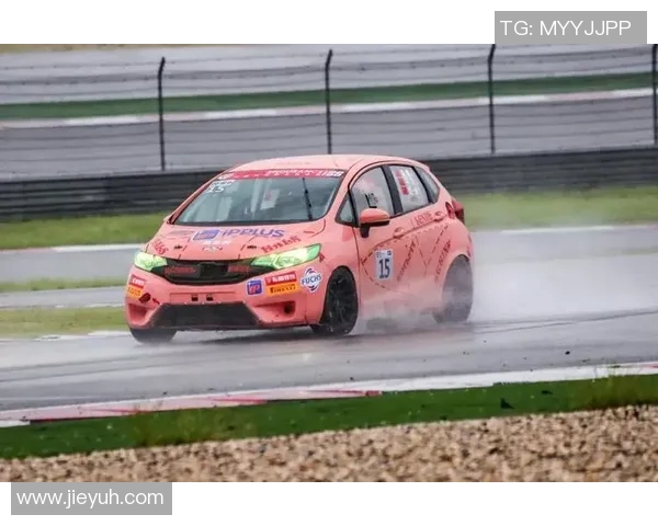 上海乒乓球队耐力变革引发热议助力竞技水平提升与未来发展 上海乒乓球队耐力变革引发热议助力竞技水平提升与未来发展