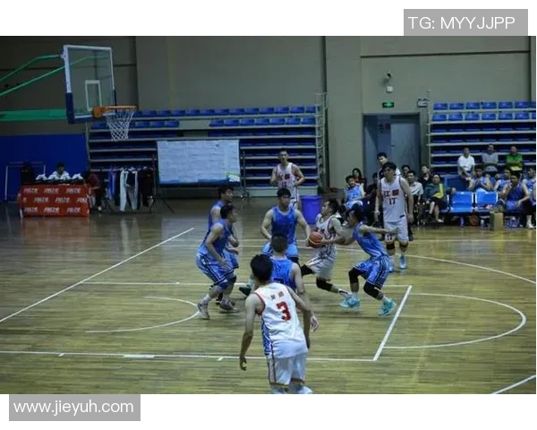 成都篮球队比赛经验变革引发热议助力球队新征程 成都篮球队比赛经验变革引发热议助力球队新征程