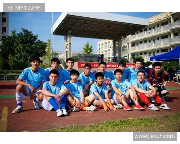 广州足球队与深圳足球队耐力较量赛后分析与总结 广州足球队与深圳足球队耐力较量赛后分析与总结