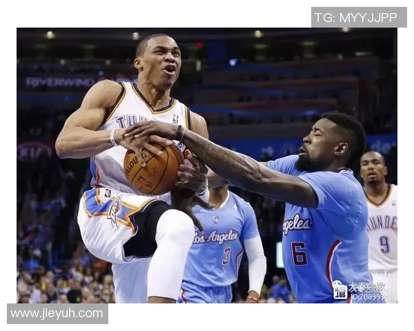 足球明星高燃瞬间展现激情与荣耀的完美定格